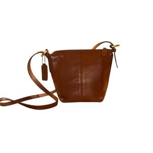 Coach | Vintage Macdougal Zip Bucket 4130 | British Tan | 1995